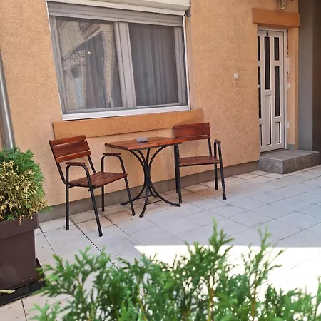 Matino 3 Apartment