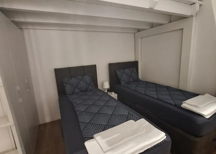 Matino 3 Апартаменты Валево